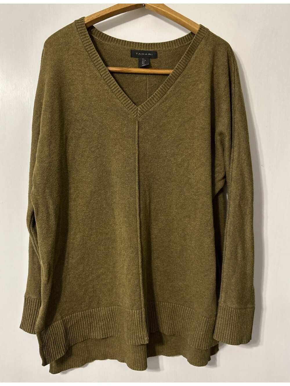 Tahari V Neck Long Sleeve Hi-Lo Sweater - Olive Green - Large